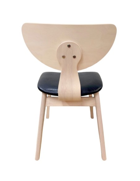 Silla DUBLIN, contrachapado de madera de hevea, natural, similpiel negra