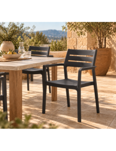 Sillón MADEIRA, apilable, polipropileno negro